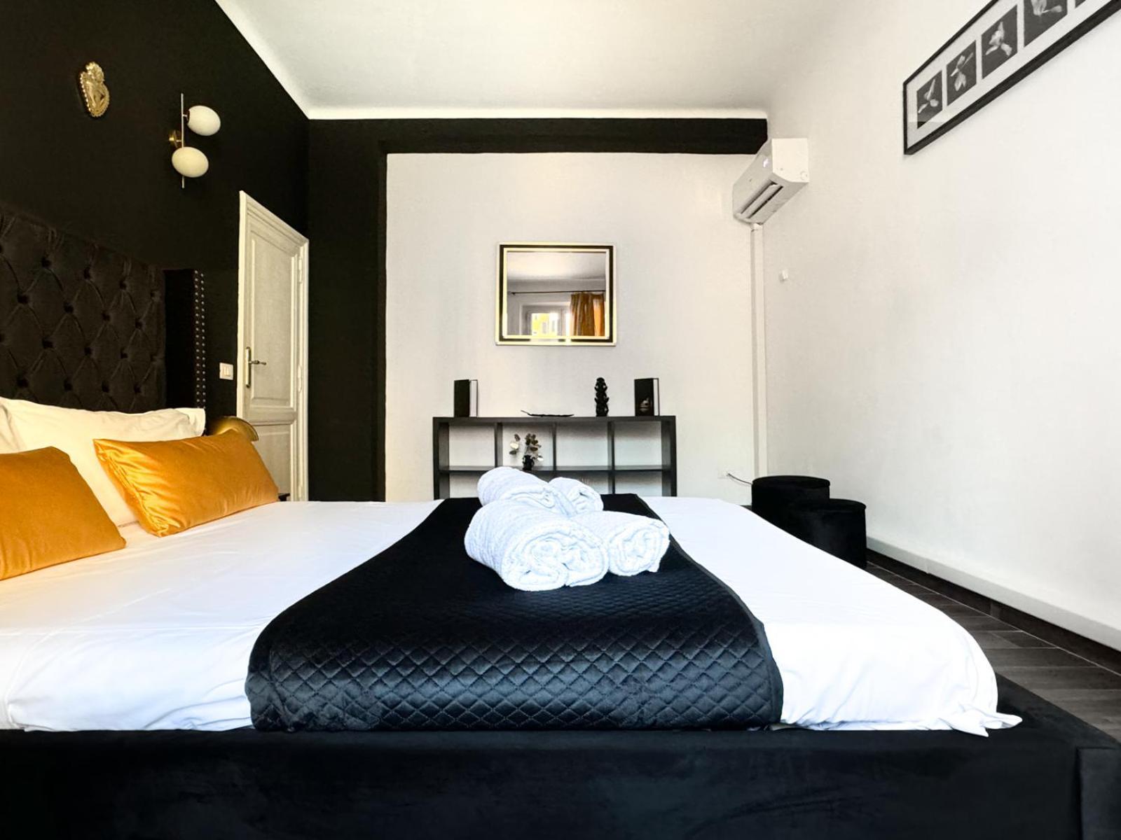 Tp Apartment Luxury San Giovanni Rome Bagian luar foto