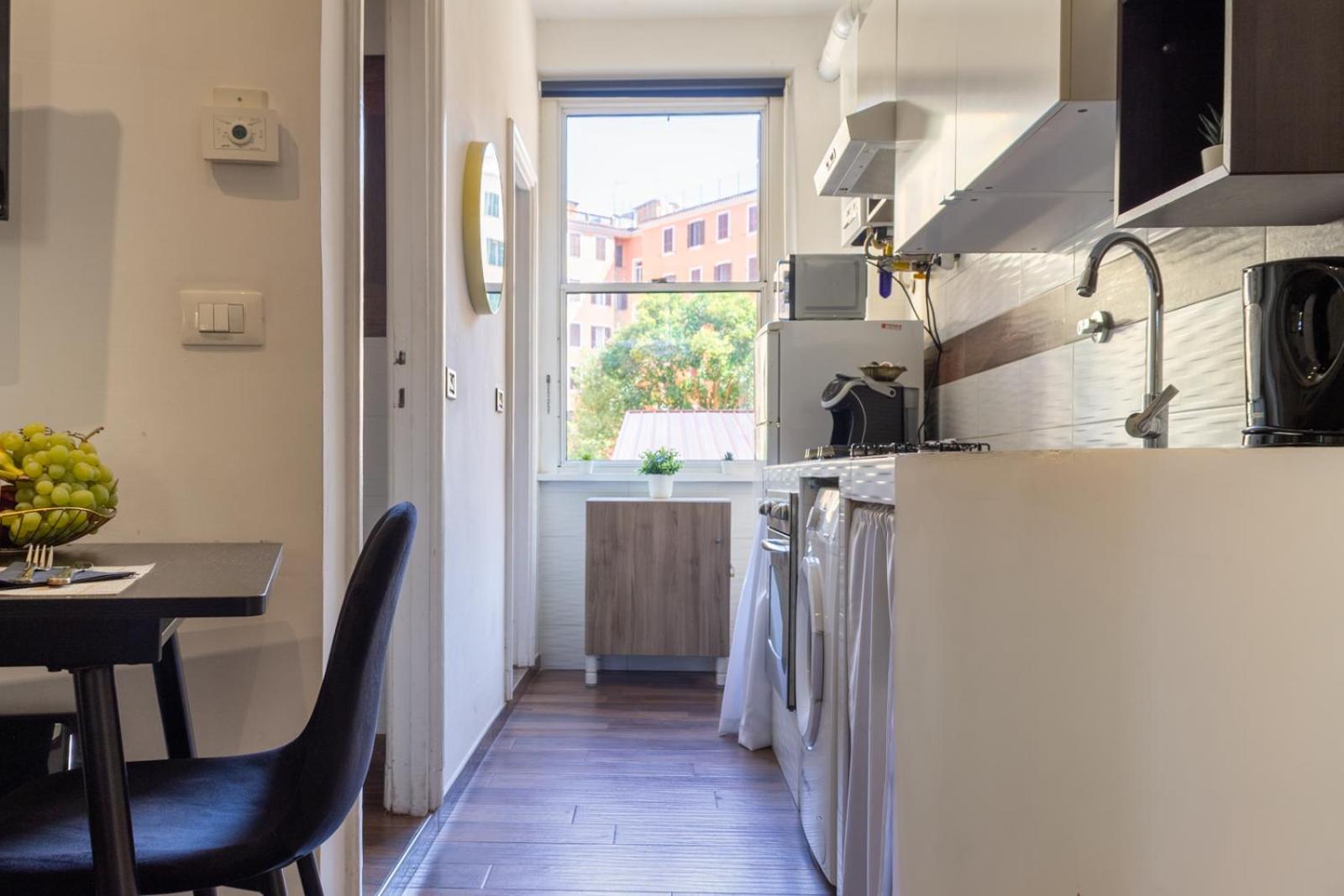 Tp Apartment Luxury San Giovanni Rome Bagian luar foto